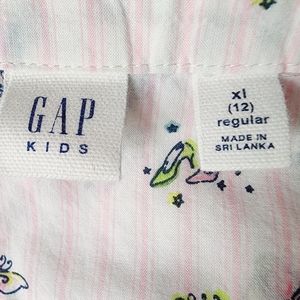 NWOT Gap Kids Button-Down Shirt